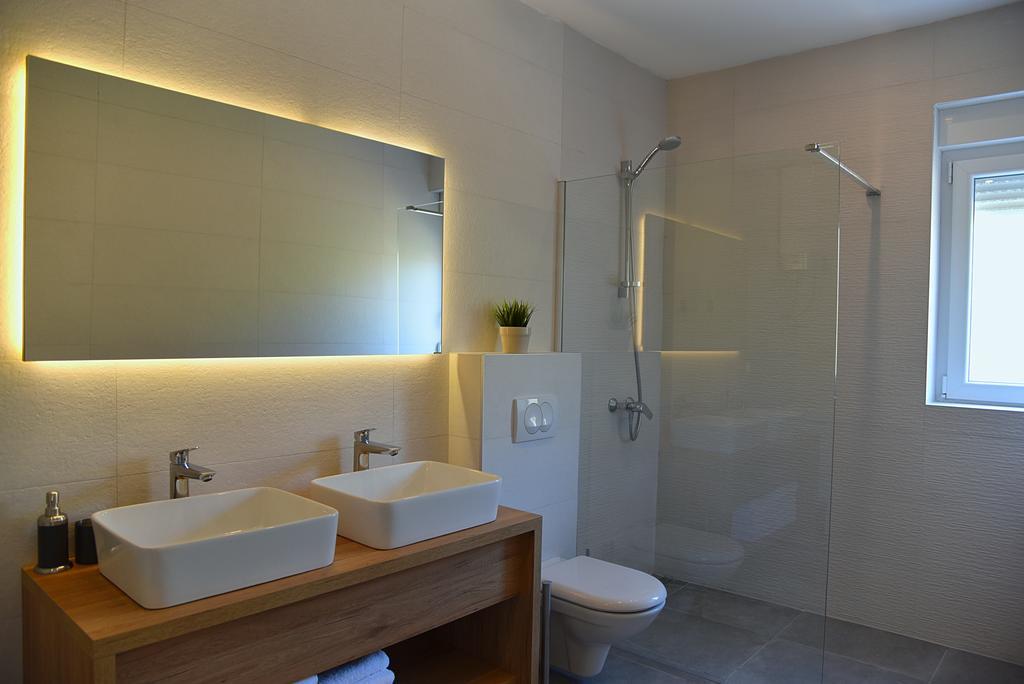 Besker Apartment Trogir Dış mekan fotoğraf