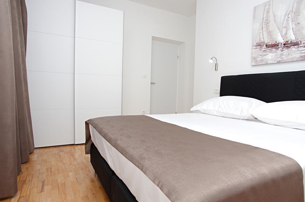 Besker Apartment Trogir Dış mekan fotoğraf